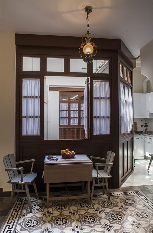 Апартаменты Angeles House Севилья Экстерьер фото